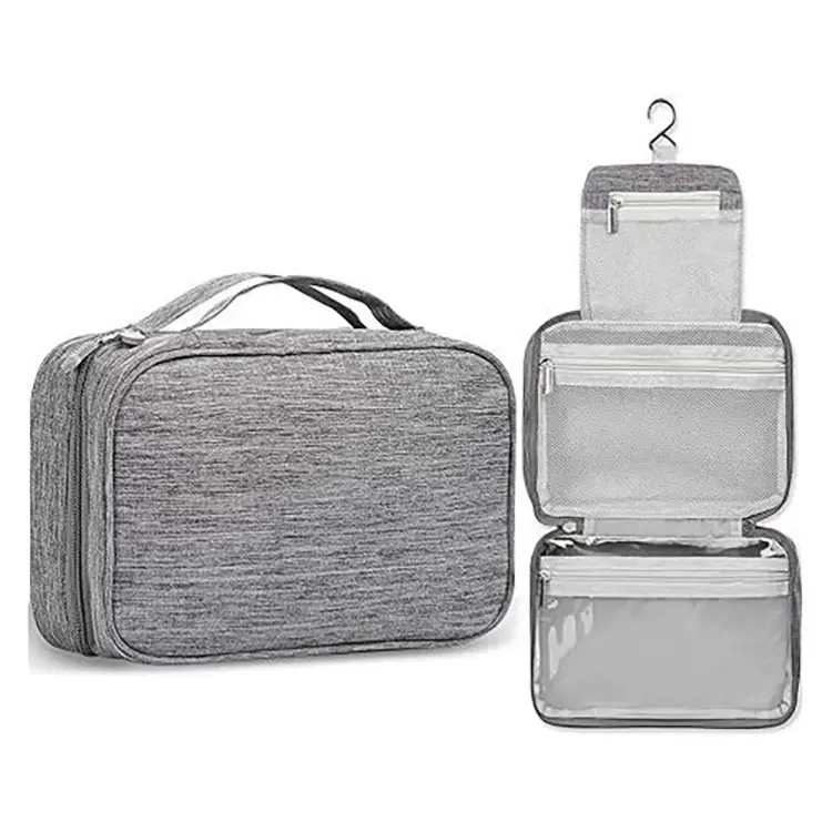 water-resistant-hanging-toiletry-bag (1)